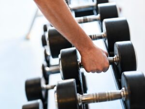 飛距離アップのための筋トレはどれが効果的？